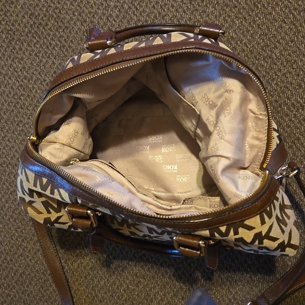 MK purse